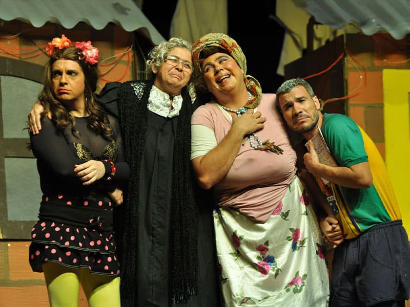 Muito Além da Janela